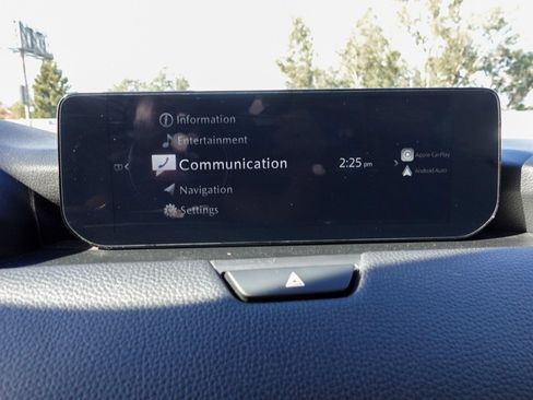 Certified 2024 MAZDA CX-90 3.3 Turbo w/ Preferred Plus image 17