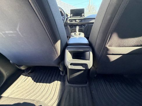 Used 2024 Honda HR-V Sport image 36