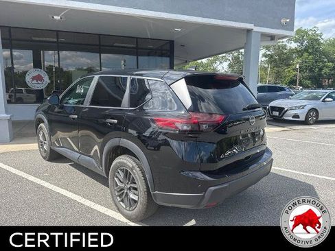 Used 2024 Nissan Rogue S FWD image 4