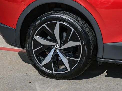 Used 2024 Volkswagen ID.4 Pro S image 50