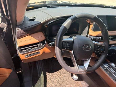 Used 2023 INFINITI QX60 Sensory w/ Vision Package AWD/4WD image 10