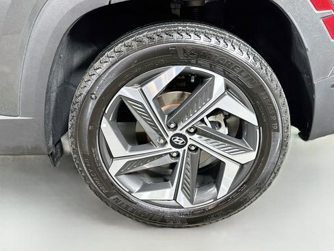 Used 2023 Hyundai Tucson Limited w/ Cargo Package AWD/4WD image 32