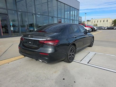 Used 2022 Mercedes-Benz E 350 Sedan image 4