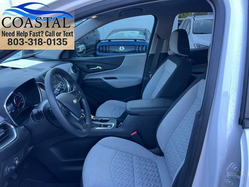 Used 2023 Chevrolet Equinox LS w/ LS Convenience Package FWD image 11