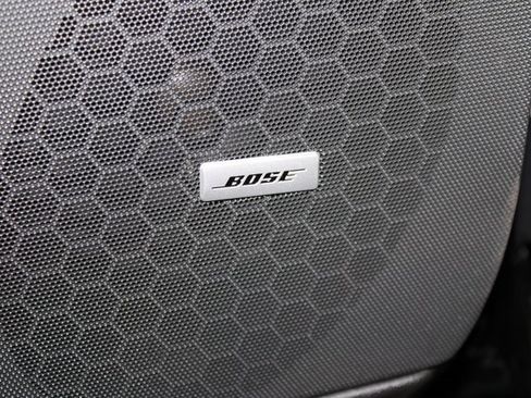 New 2026 Cadillac XT5 Luxury image 10