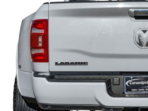 Used 2022 RAM 3500 Laramie w/ Chrome Appearance Group image 52