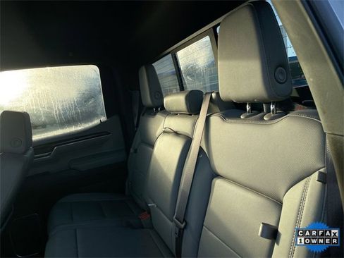 Used 2023 GMC Sierra 1500 SLT w/ SLT Premium Package image 25