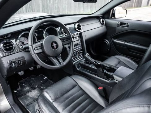 Used 2005 Ford Mustang GT Premium RWD image 2