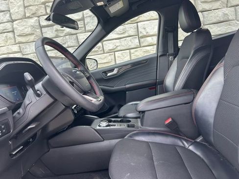 Used 2023 Ford Escape ST-Line w/ Tech Pack #1 image 8