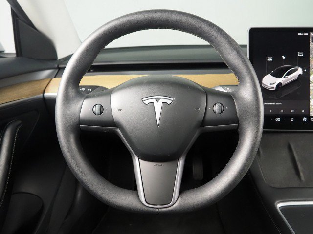 Used 2023 Tesla Model 3 RWD image 18