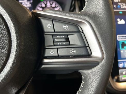 Used 2025 Subaru Outback Premium AWD/4WD image 76