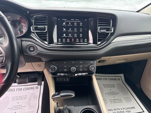 Used 2021 Dodge Durango SXT image 15