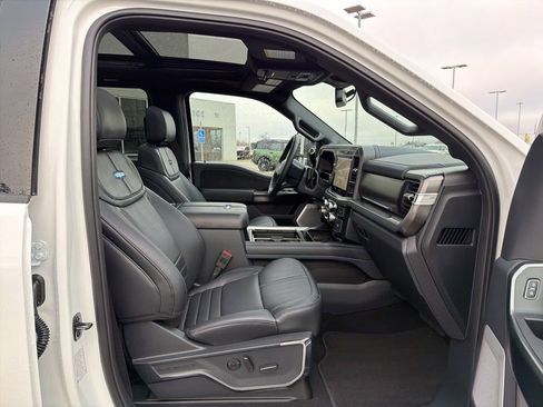 New 2026 Ford F250 Platinum image 21