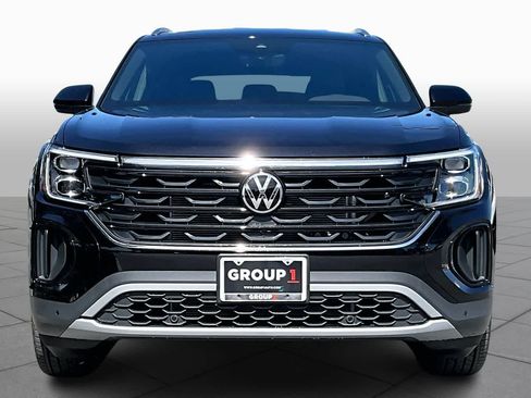 New 2026 Volkswagen Atlas Cross Sport SE FWD image 3