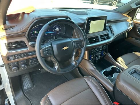 Certified 2024 Chevrolet Tahoe High Country w/ Advanced Technology Package image 6