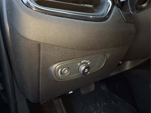 Certified 2023 Chevrolet Equinox RS image 15