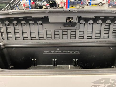 Used 2020 RAM 1500 Laramie image 13