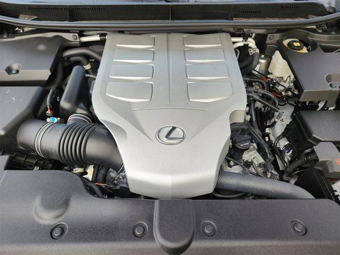 Used 2023 Lexus GX 460 Premium image 31