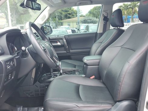 Used 2021 Toyota 4Runner TRD Off-Road Premium image 14