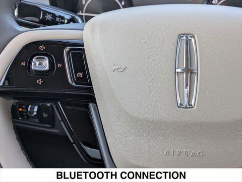 Used 2022 Lincoln Corsair Standard image 13