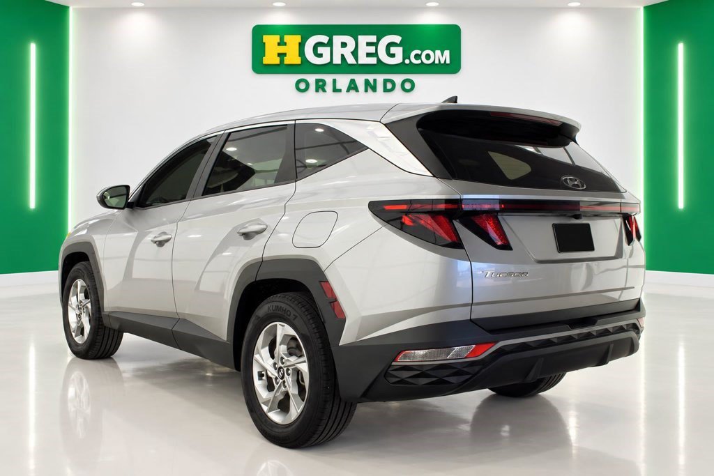 Used 2022 Hyundai Tucson SE w/ Cargo Package FWD image 2