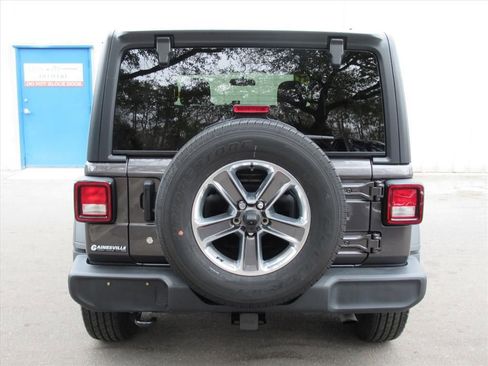 Used 2020 Jeep Wrangler Unlimited Sport S image 5