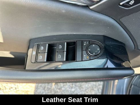 Used 2024 MAZDA MAZDA3 s image 17