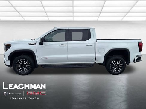 Used 2023 GMC Sierra 1500 AT4 w/ AT4 Preferred Package AWD/4WD image 6