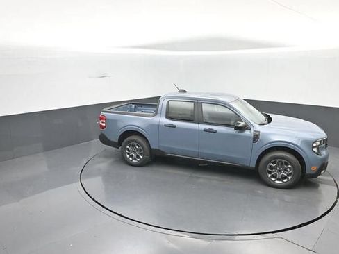New 2026 Ford Maverick XLT w/ XLT Luxury Package FWD image 24