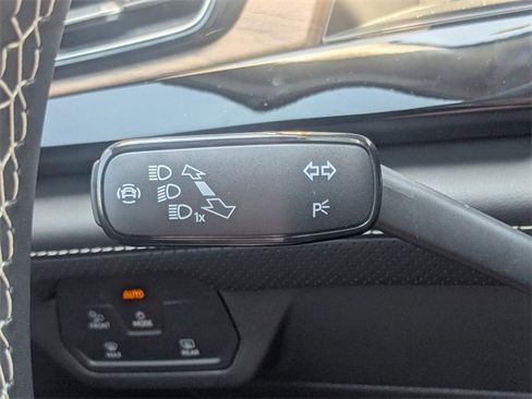 New 2026 Volkswagen Atlas SE image 28