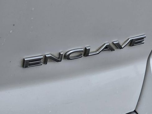Used 2016 Buick Enclave Premium w/ Experience Buick Package FWD image 33