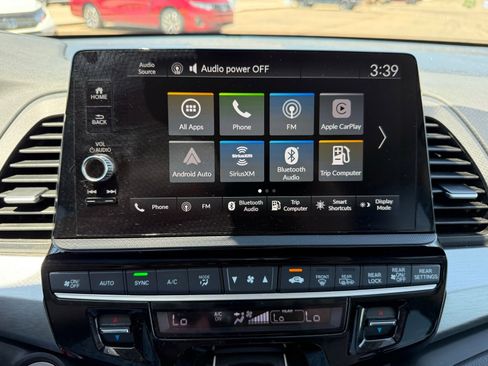 Certified 2025 Honda Odyssey EX-L image 23
