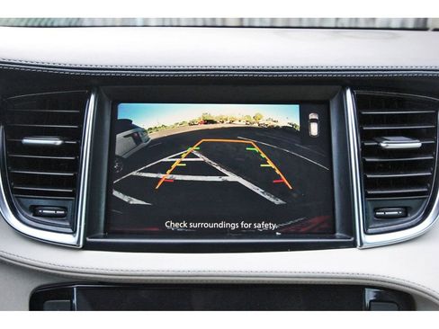 Used 2022 INFINITI QX50 Luxe image 27