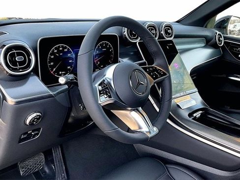 New 2026 Mercedes-Benz GLC 300 4MATIC image 8