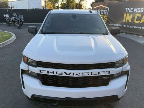 Used 2022 Chevrolet Silverado 1500 Custom image 10