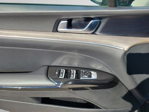 Used 2023 Kia K5 EX image 31