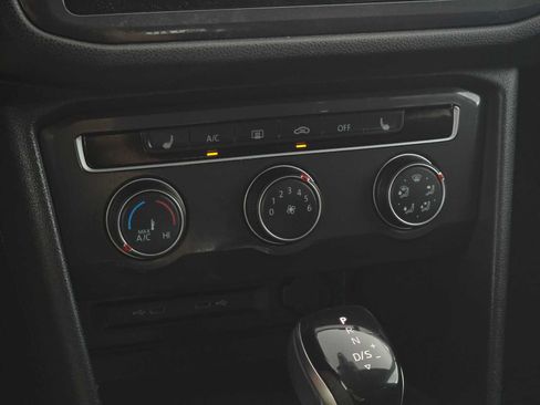 Used 2024 Volkswagen Tiguan S FWD image 65