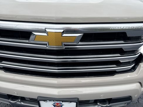 New 2026 Chevrolet Silverado 1500 High Country w/ High Country Premium Package image 68