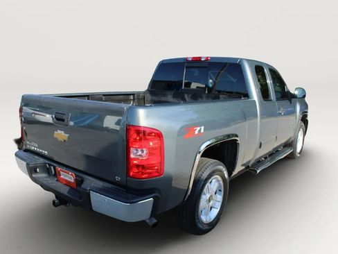 Used 2011 Chevrolet Silverado 1500 LT w/ All-Star Edition RWD image 8