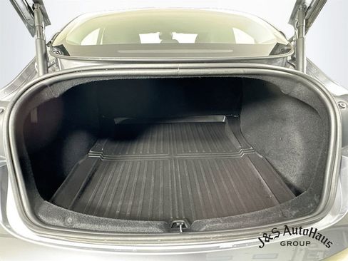 Used 2025 Tesla Model 3 Long Range image 33