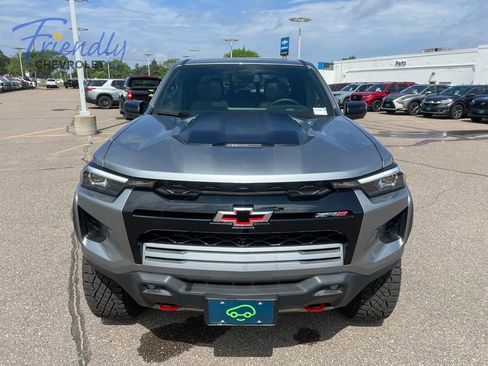 Certified 2025 Chevrolet Colorado ZR2 w/ Technology Package AWD/4WD image 10