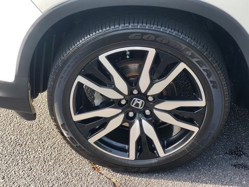 Used 2019 Honda Pilot Elite image 9