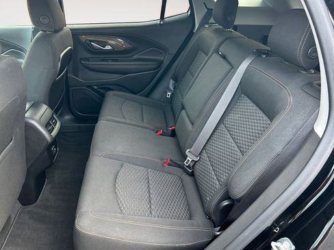 Used 2018 GMC Terrain SLE w/ Driver Convenience Package image 11