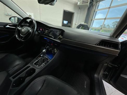 Used 2019 Volkswagen Jetta SEL Premium FWD image 31