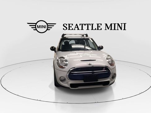 Used 2018 MINI Cooper S FWD image 3
