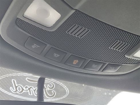 Used 2017 Ford F150 XLT w/ Equipment Group 302A Luxury image 25