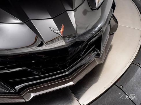 Used 2025 Chevrolet Corvette Z06 w/ Z07 Performance Package RWD image 5