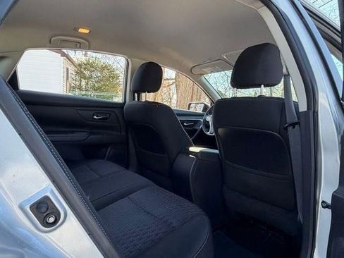 Used 2016 Nissan Altima 2.5 S w/ Power Driver Seat Package image 14