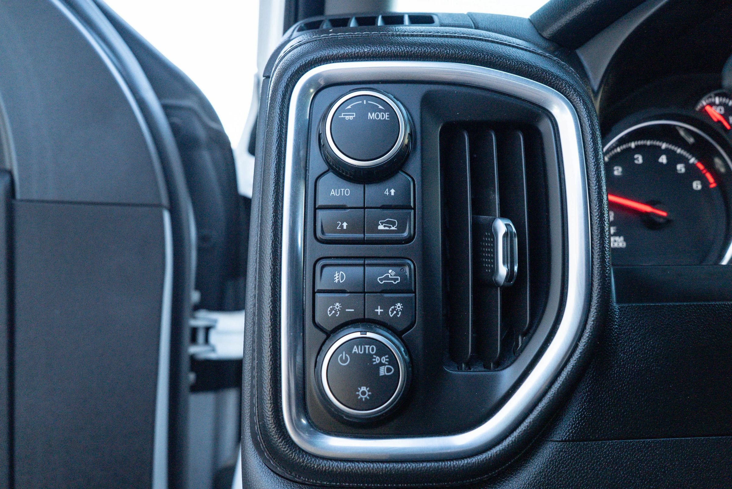 Used 2020 Chevrolet Silverado 1500 RST w/ All-Star Edition AWD/4WD image 29