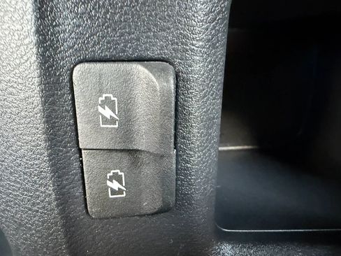 Used 2019 Nissan Kicks S w/ Exterior Package FWD image 50